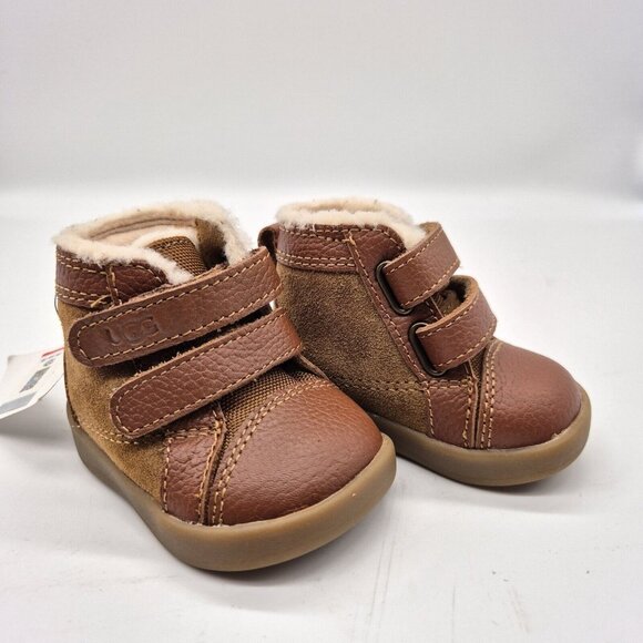 UGG Baby Rennon  II Strappy Boots 0 - 1 Months  Chestnut (89) - Picture 2 of 7
